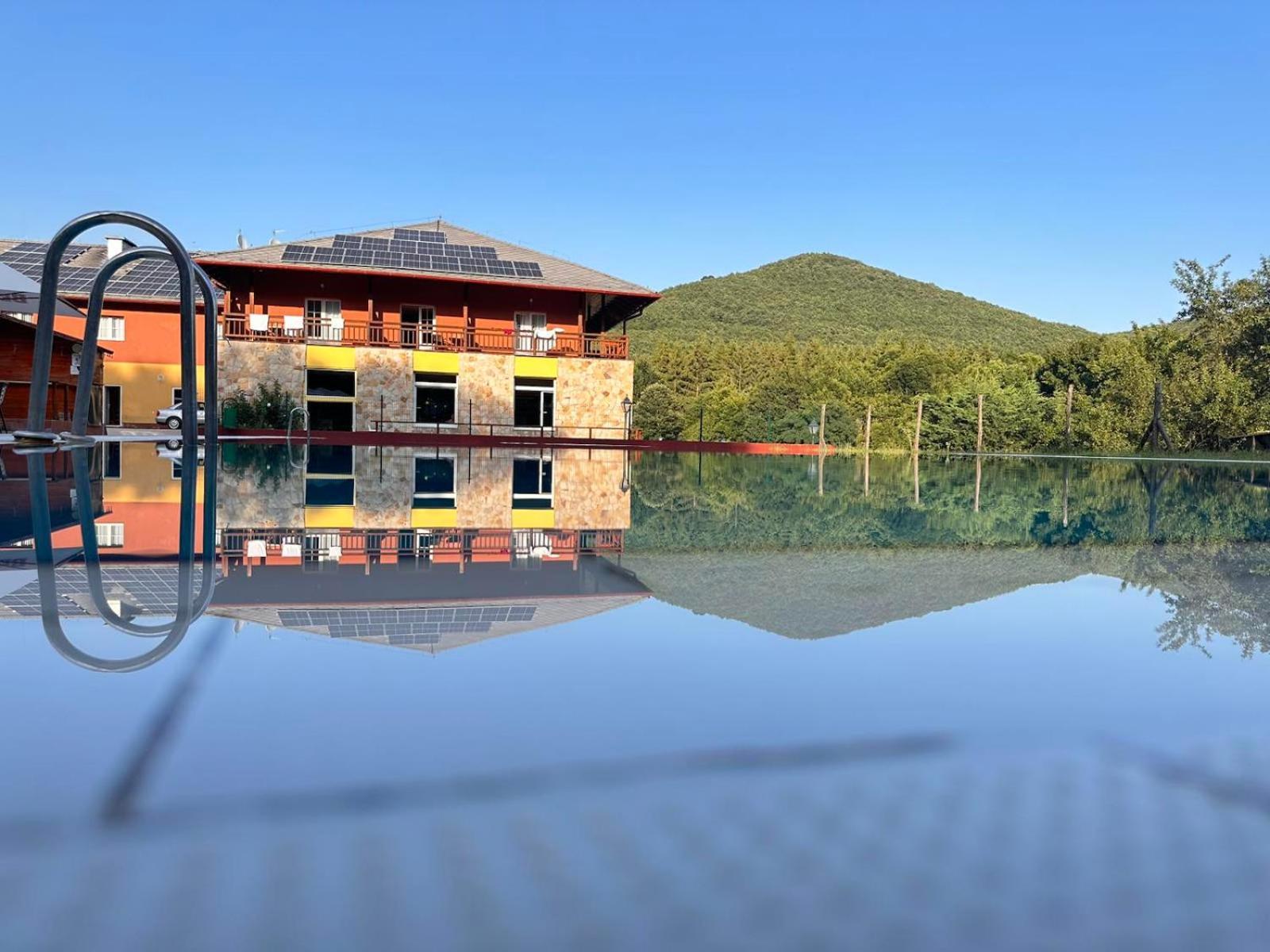 Szent Orbán Erdei Wellness Hotel Kóspallag Exterior foto